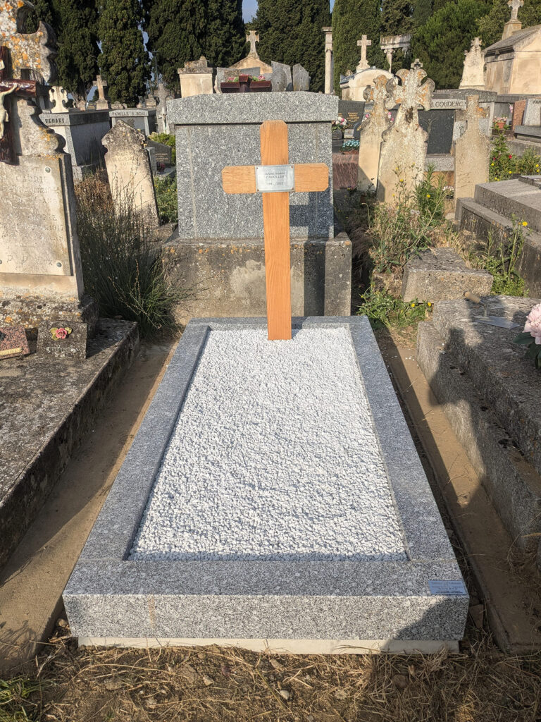 Tombe plein terre